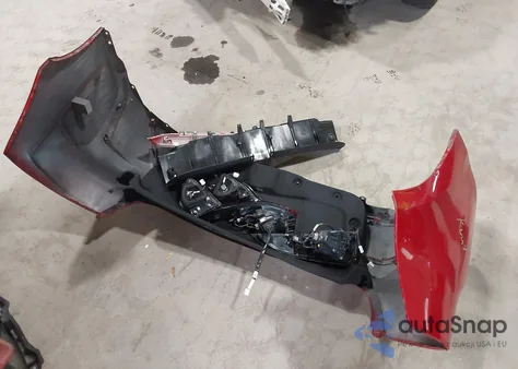 2021 Toyota Corolla Le z USA, uszkodzony, nr VIN 5YFEPMAE2MP149282